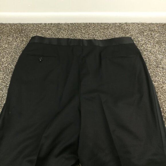 Jones New York Tuxedo Suit Wool 48R Three Button Black 38x31 - Picture 16 of 16